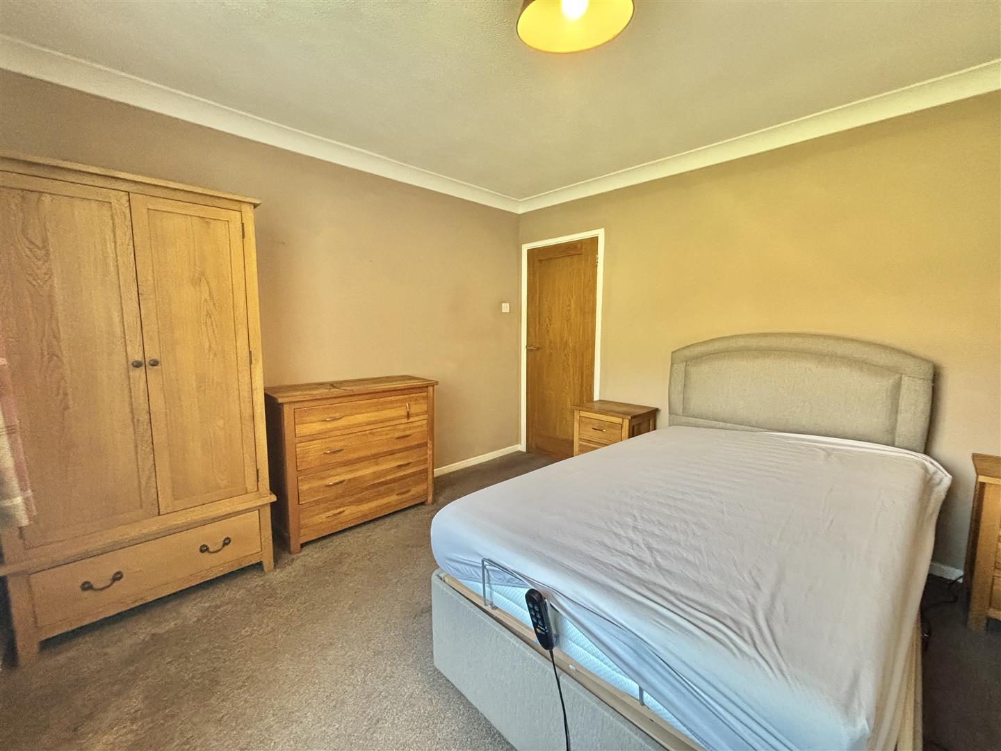 Dunvant Road, Killay, Swansea, SA2 7NL